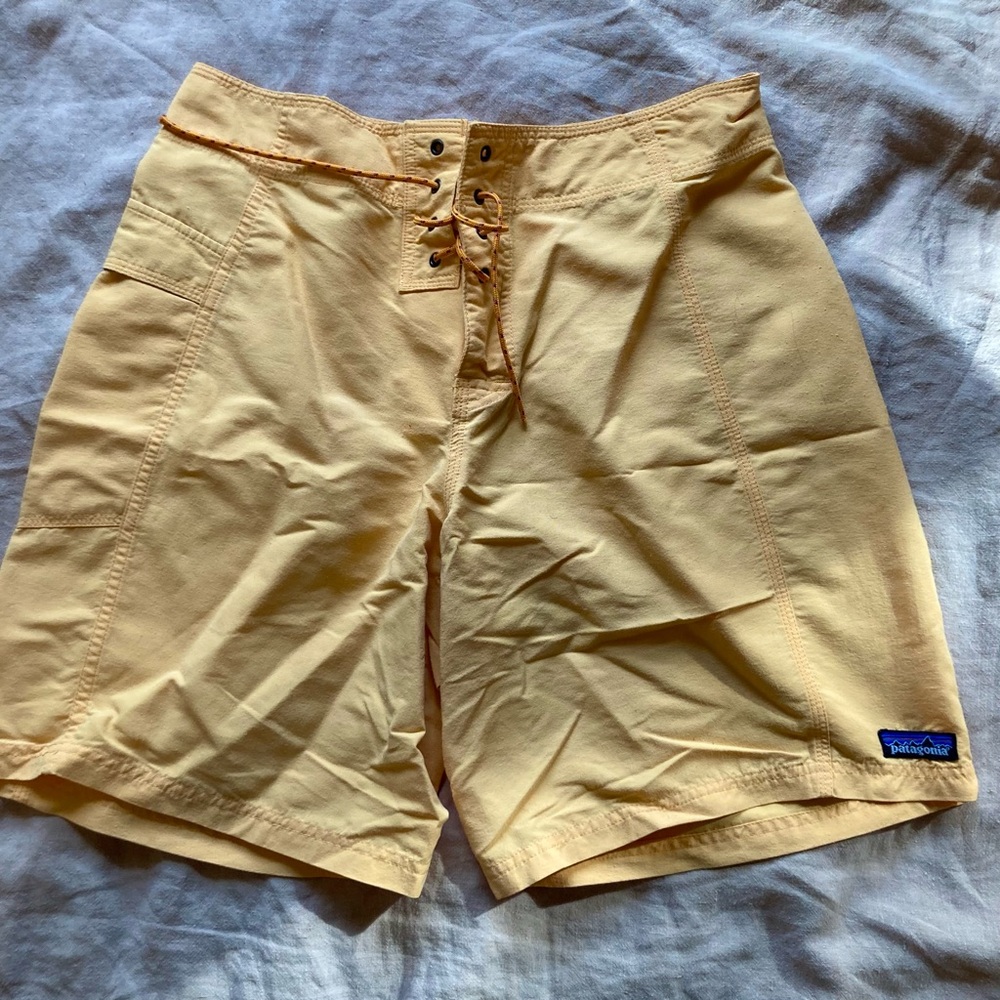 Patagonia Baggies Hiking Shorts Men’s 30 Orange Drawstring